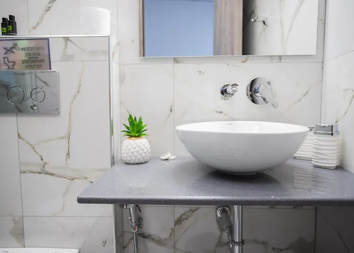 星辰酒店 Rhodes City